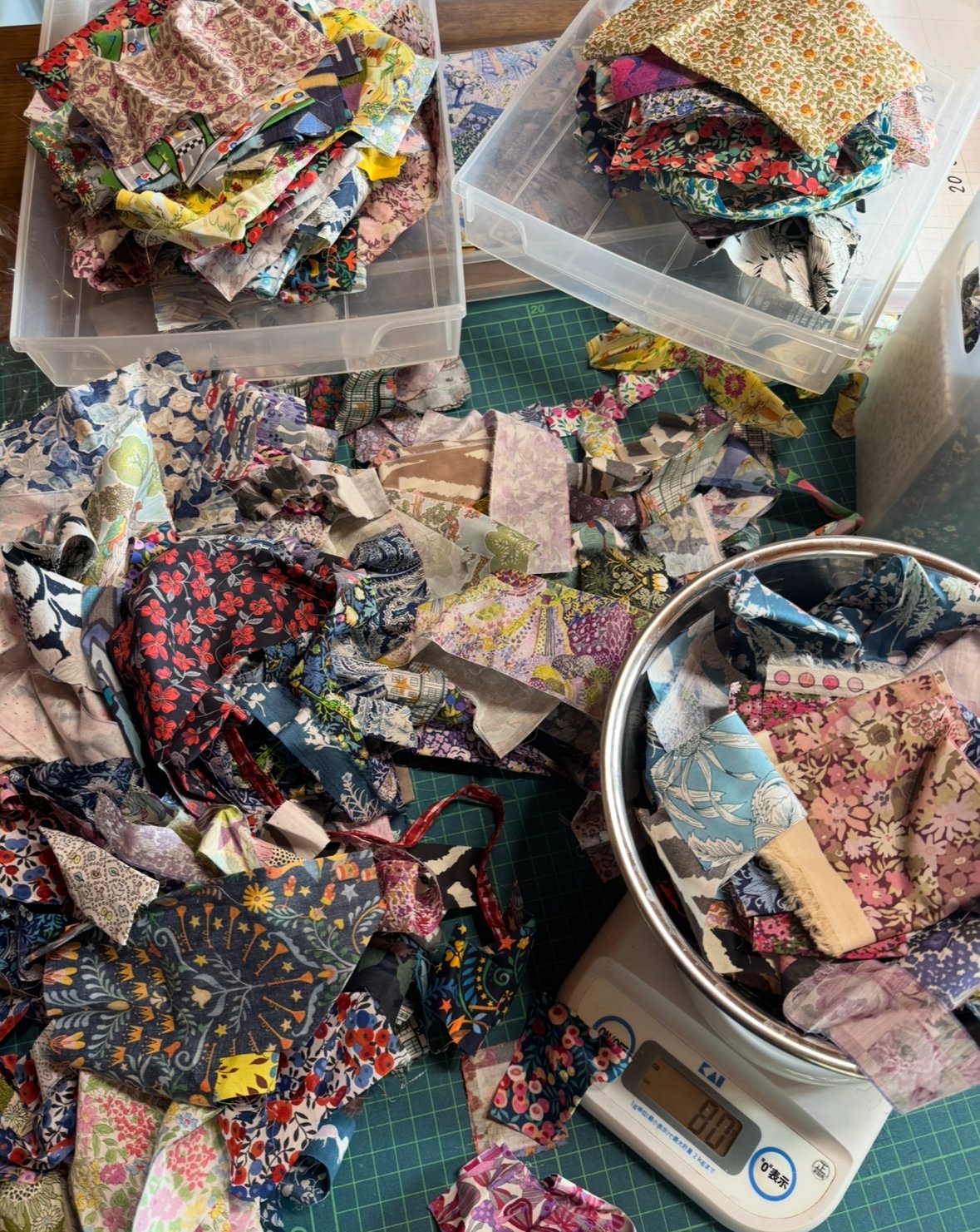 リバティ・タナローンハギレセット 130g以上（お客様レビューあり