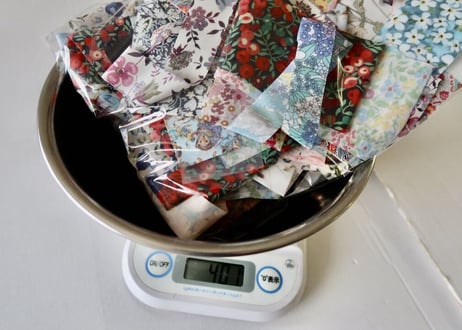 リバティラミネートハギレセット　400g （お客様レビューあり〕