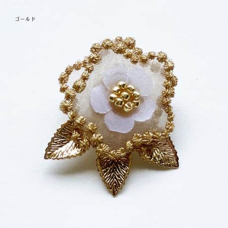 BUBBLE FLORAL PIN BROOCH WITH LEAVES