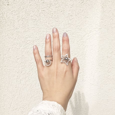 MINI CIRCLE PEARL RING