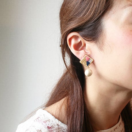 BLOC PEARL PIERCE / EARRING