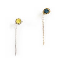 TINY DOT WITH CHAIN EAR CUFF