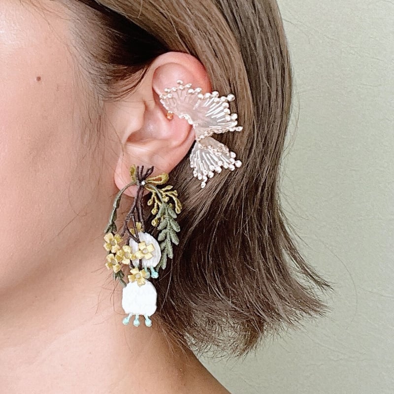 Pfütze 風で飛ぶタネ シングル ピアス 1g 双葉 シングル ピアス 2g sprouts pierced earring 2g | プフッツェ