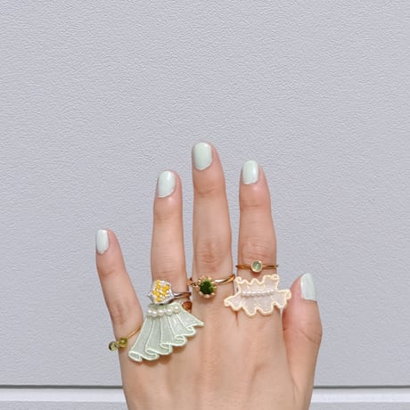 GHOST FRILL RING (COLOR)