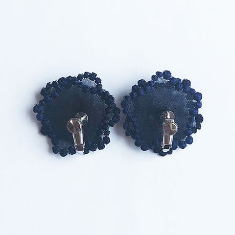 BUBBLE FLORAL PIERCE / EARRING (BASIC)