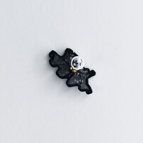 GHOST FRILL PIERCE/EARRING (BASIC)