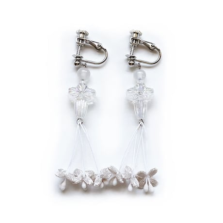 LITTLE GHOST BOUQUET PIERCE / EARRING