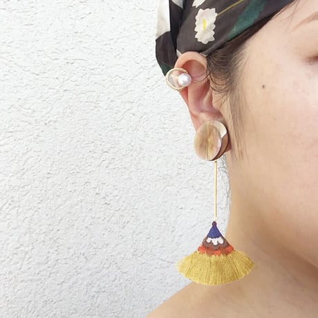 MINI CIRCLE PEARL EAR CUFF