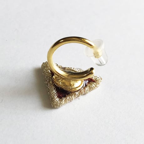 SIMPLE TRIANGLE EAR CUFF