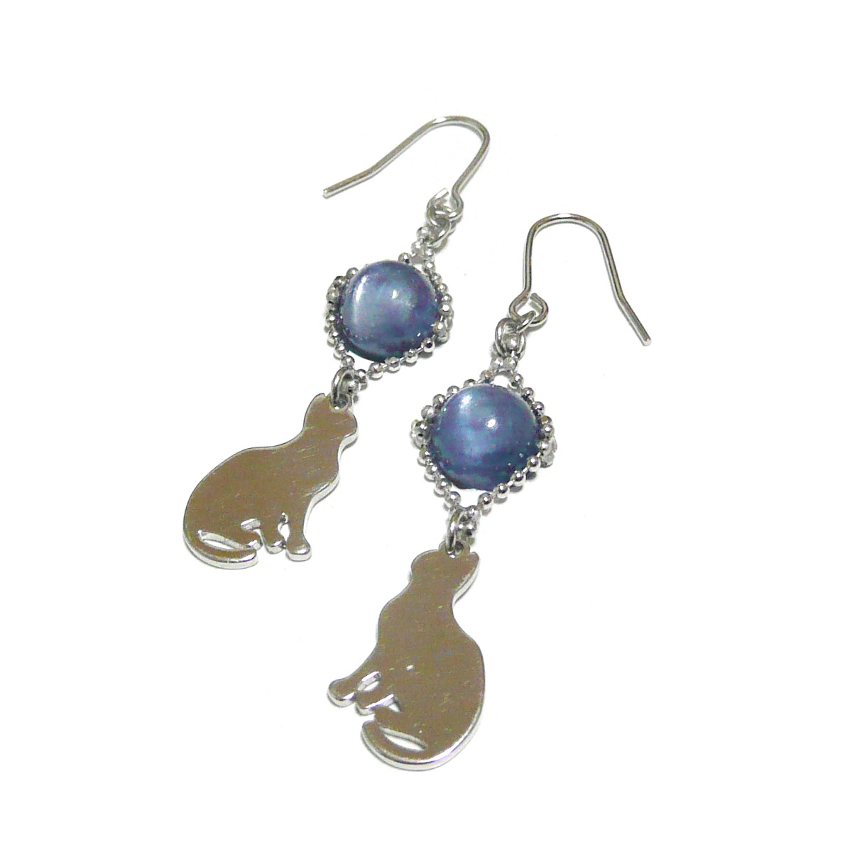 カイヤナイト ピアス 猫 チャーム ネコ 藍晶石 シルバーカラー 【 銀