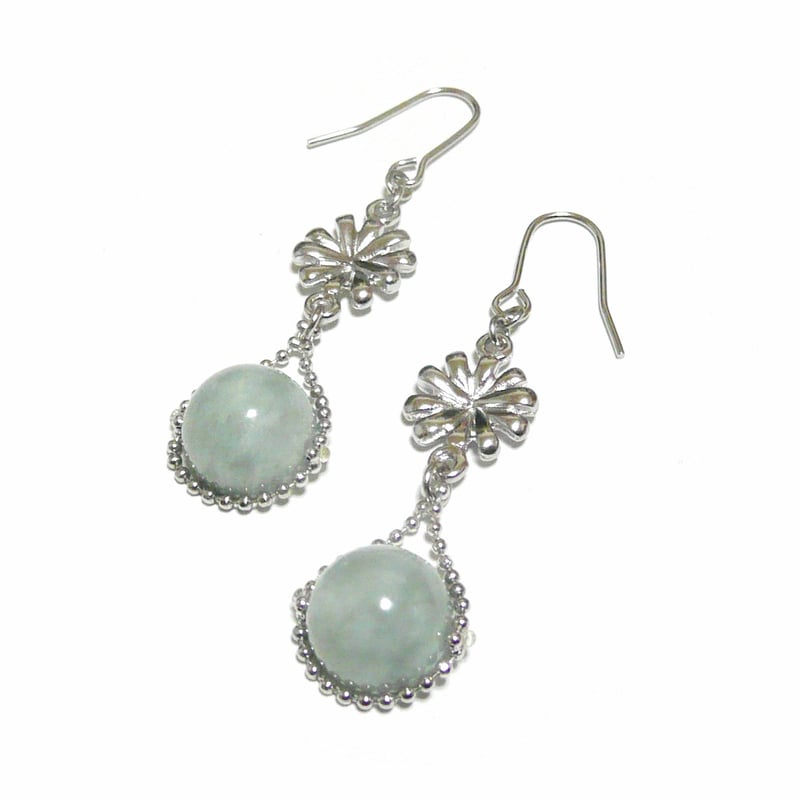 翡翠 ピアス 菊 ジェダイト 硬玉 10mm ヒスイ ひすい フラワー