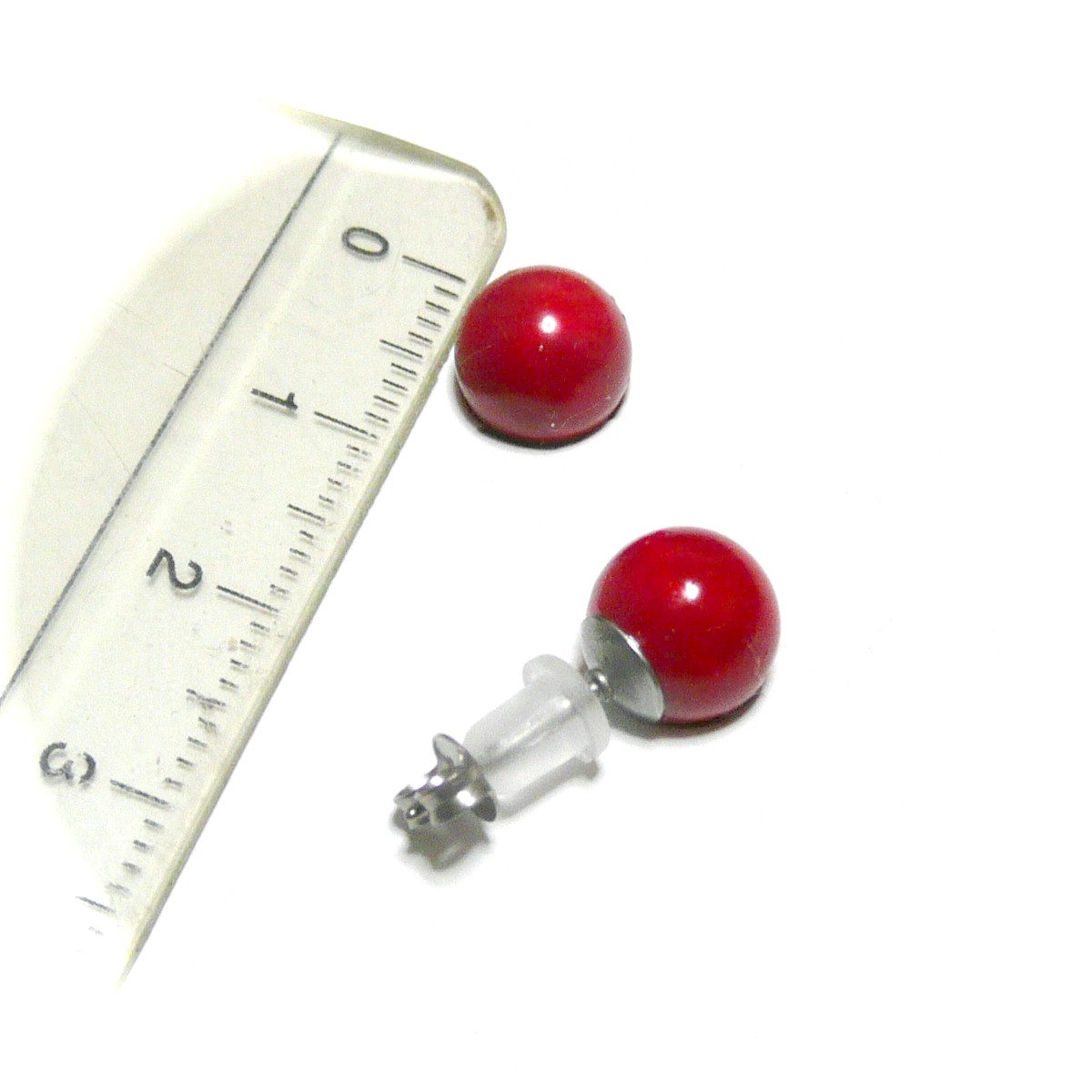赤珊瑚 チタン スタッド ピアス 8mm 丸珠 レッドコーラル