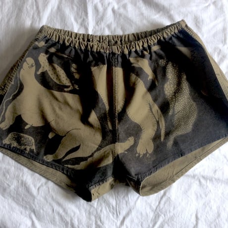 【on military】OMA overdrawing ショートパンツ｜shorts 08. 神話時代の動物｜animals of the mythical period