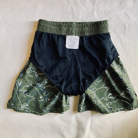 OMA overdrawing  shorts  grasp fortune by the forelock, Military hot triangle