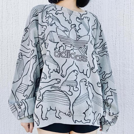 OMA overdrawing on adidas 02 sweatshirt   TRAINING OF LIFE  Size L