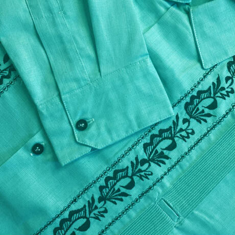 【ESTRELLA STANDARD GUAYABERA 】 "REJILLADA "