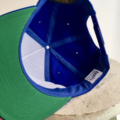 LA "SOUVENIR" CAP
