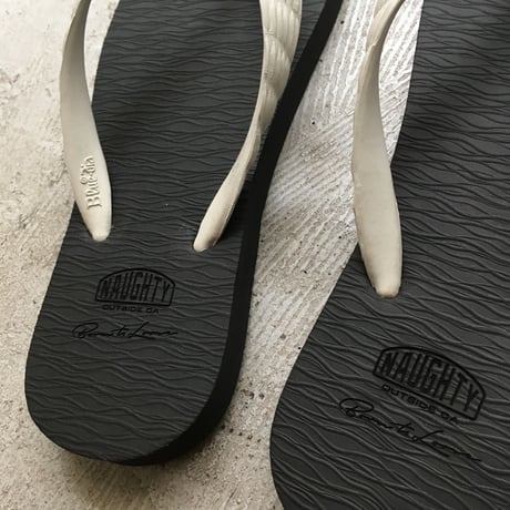 LOOSER SANDAL