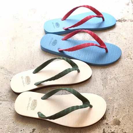 LOOSER SANDAL