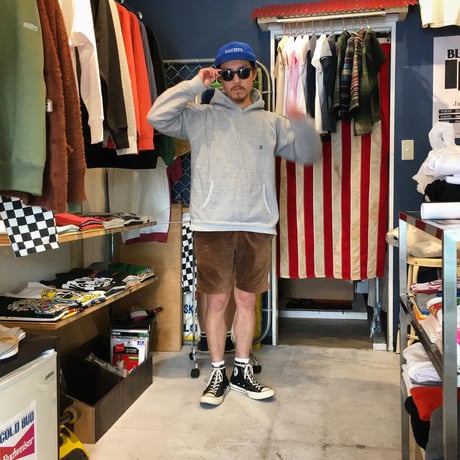 SIDEWALK SHORTS