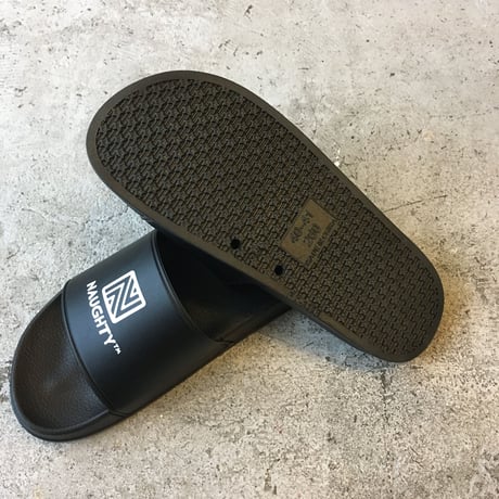 "N" SLIDER SANDAL