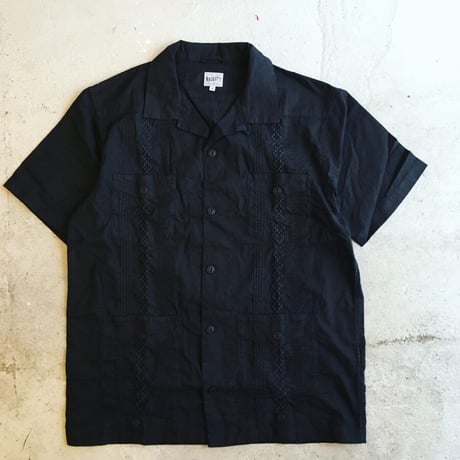 GUAYABERA SHORT SLEEVE