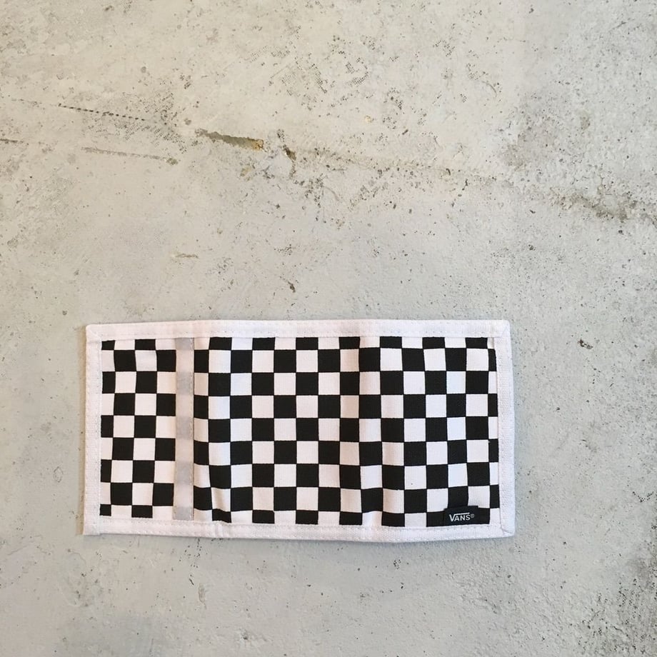 5ee5cb64561e1778f1bad5c3