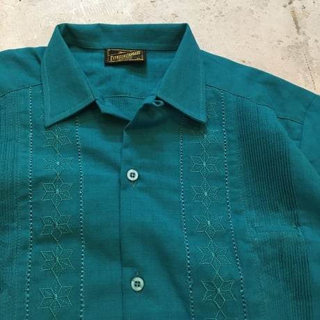 【ESTRELLA STANDARD GUAYABERA 】 "MOTA "