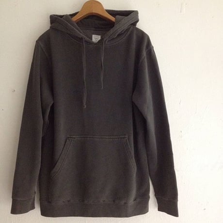 PIGMENT DYE P/O HOODIE