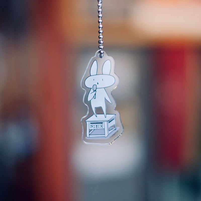 うさるさん　メタルストラップ　他 うさぎストライプのうさぎストラップ（単品） | うさぎストライプ