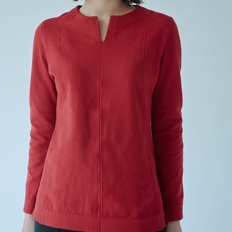 Women's  V necked  Sweater  Red (Vネックセーター・レッド）    
