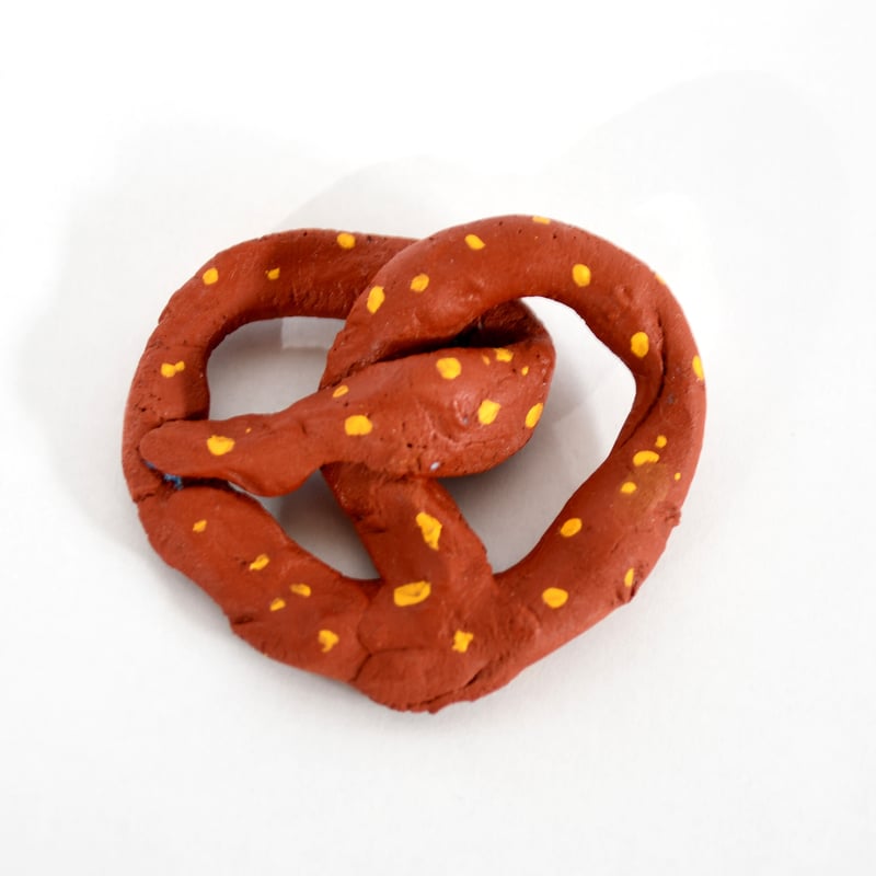 オーナメント作品] プレッツェル ブラウン | takihana