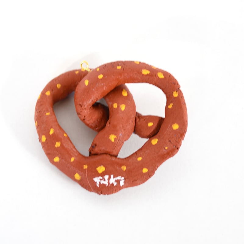 オーナメント作品] プレッツェル ブラウン | takihana