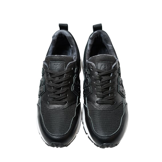 素材別注 VIBRAM ソール｜Black leather logo sneaker｜Z601
