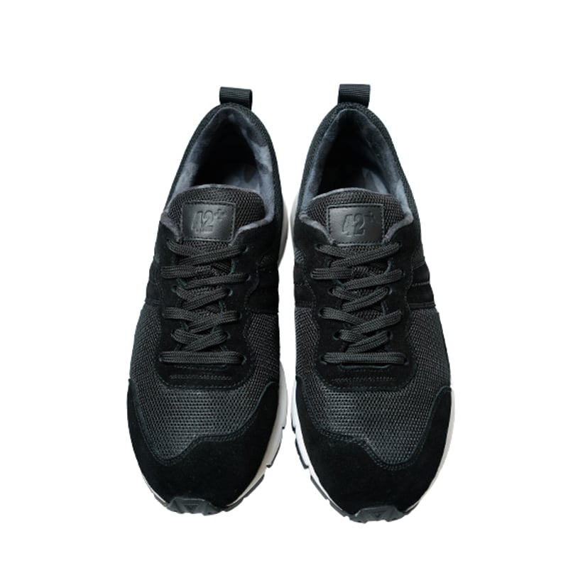 素材別注 VIBRAM ソール｜Black suede sneaker｜Z6000-01 |