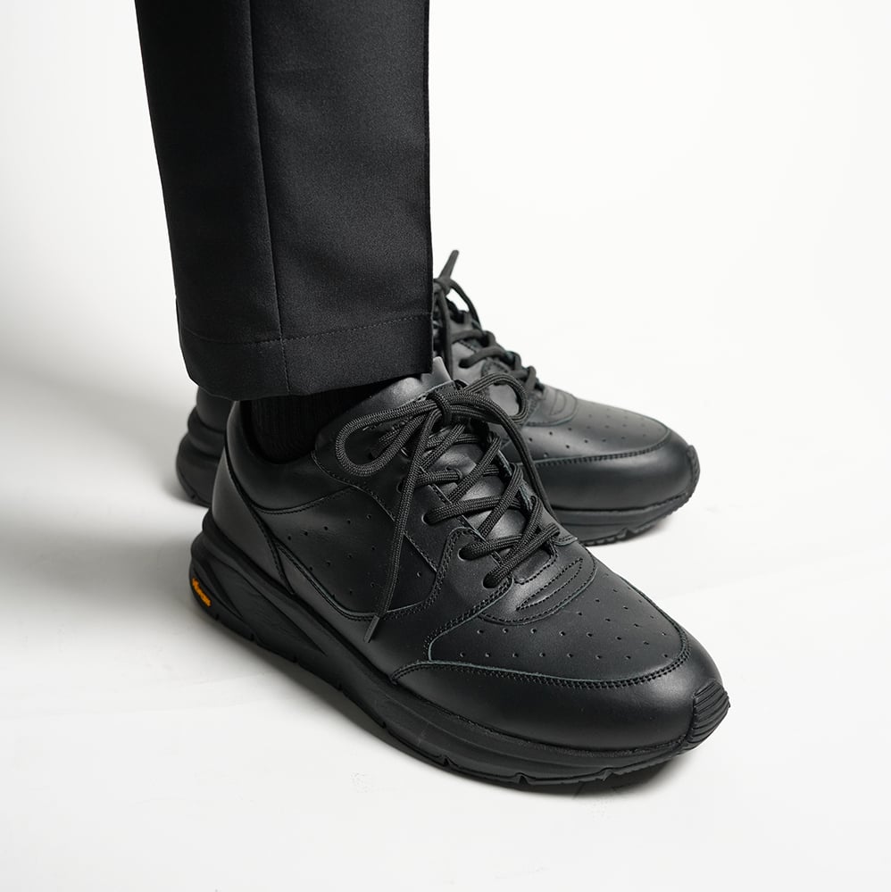 素材別注 VIBRAM ソール｜Lace up sneaker｜CS4901-01 | 42N