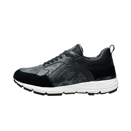 素材別注 VIBRAM ソール｜Black camouflage leather sneaker｜Z5004-CB01