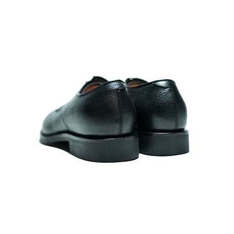 CP2201E-01 / Black Shrink leather