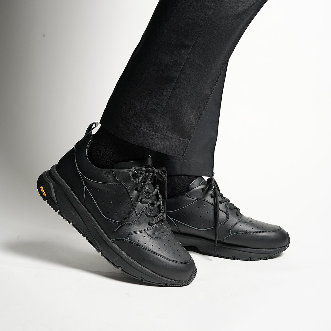 素材別注 VIBRAM ソール｜Lace up sneaker｜CS4901-01 | 42N