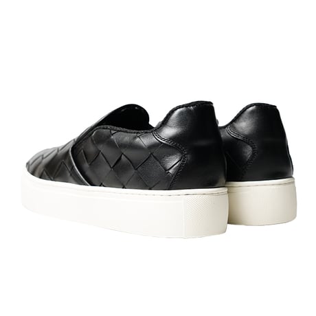 爽やかホワイトフラットソールスニーカー｜Intrecciato slip-on sneaker black｜CS5705-01