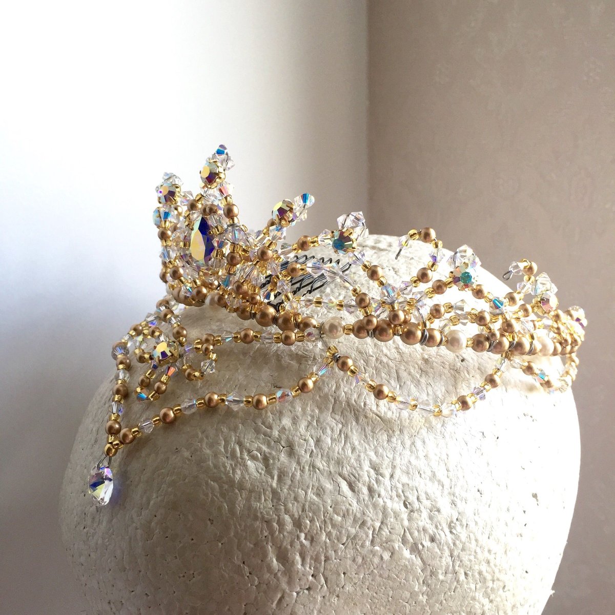 フロント飾り付きオールマイティーティアラ | ギャルリーヴィヴィエンヌ