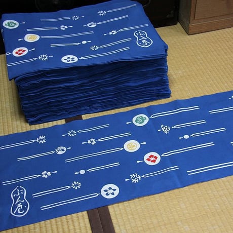 簪柄（かんざしがら）藍色手ぬぐい