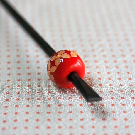 紅玉　薄紅七宝　蜻蛉玉簪