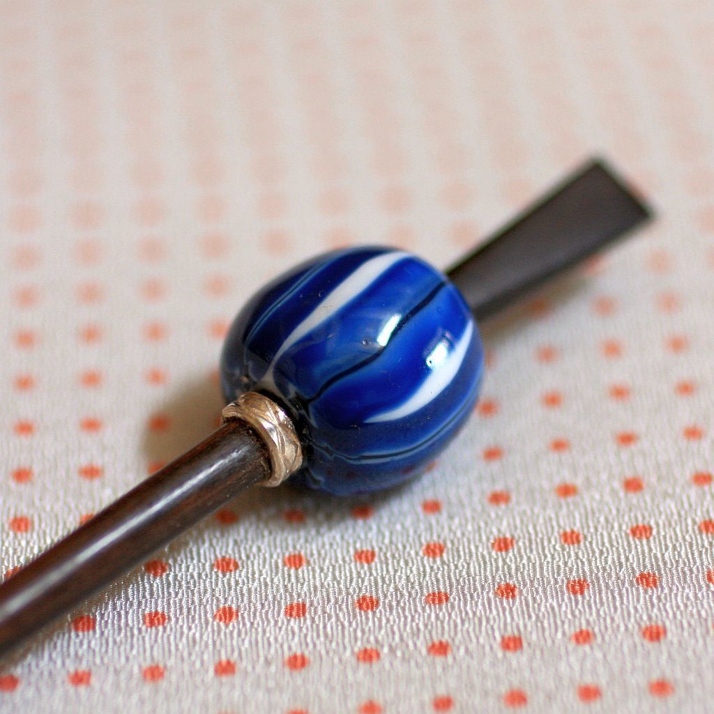 白玉 子持藍縞 蜻蛉玉簪（とんぼ玉かんざし） | ぶん屋