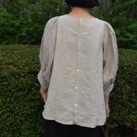 asabito  タック七分袖ブラウス