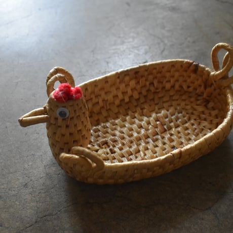 CATEGORY [interior item] | pivoine