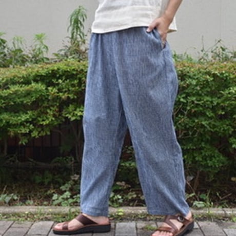 YARRA ゆらぎちぢみパンツ