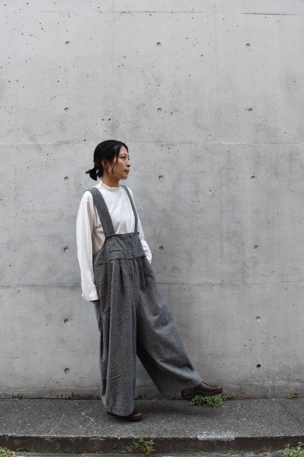 tumugu コットンリネン起毛ツイルサロペット | pivoine