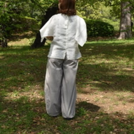 tita ボリュームパンツ