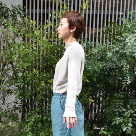 sisam オーガニックコットン コンパクトファネルネックトップ